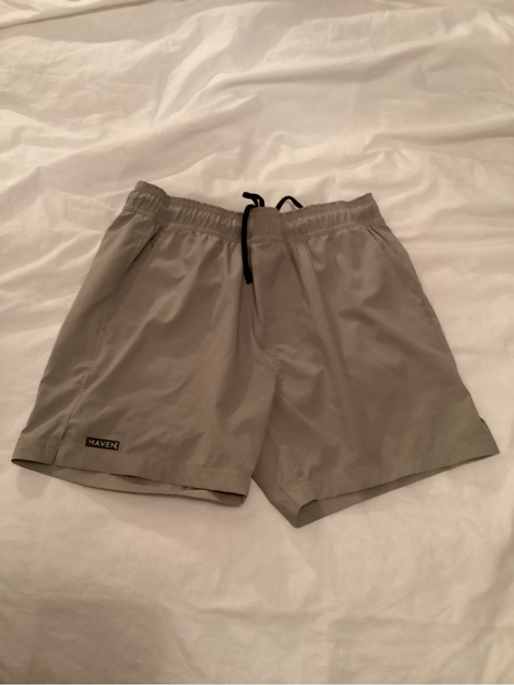 Maven Lightweight Elastic Waist Shorts in Light Gray
